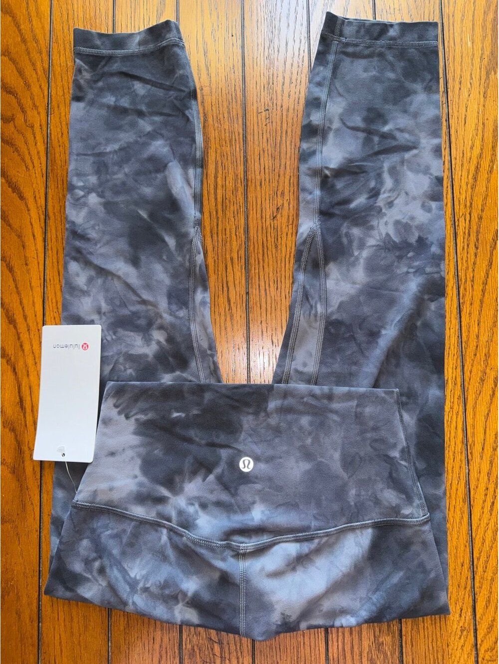 Lululemon Align High Rise 23” Diamond Dye Grey Size 6 NWT